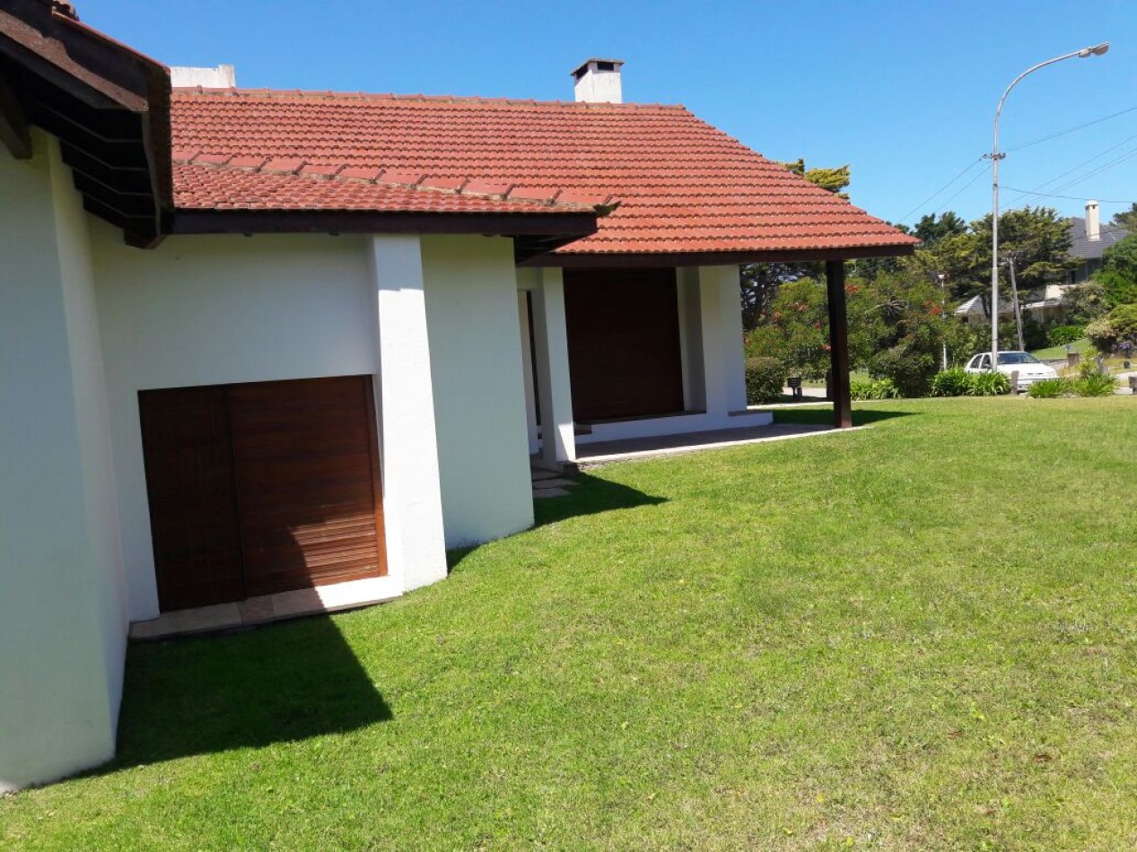 CASA A 2 DEL MAR