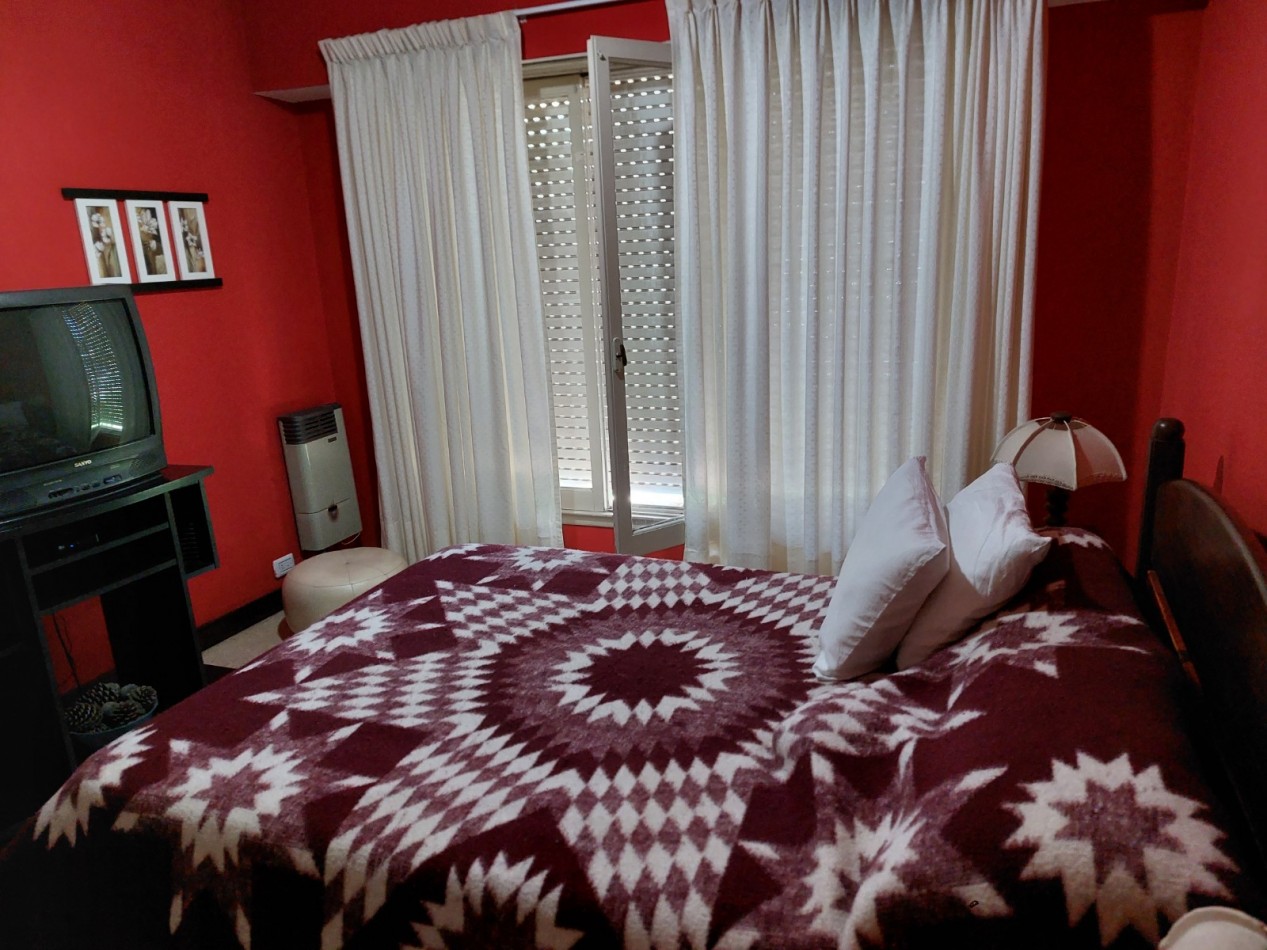 CASA 2 DORMITORIOS