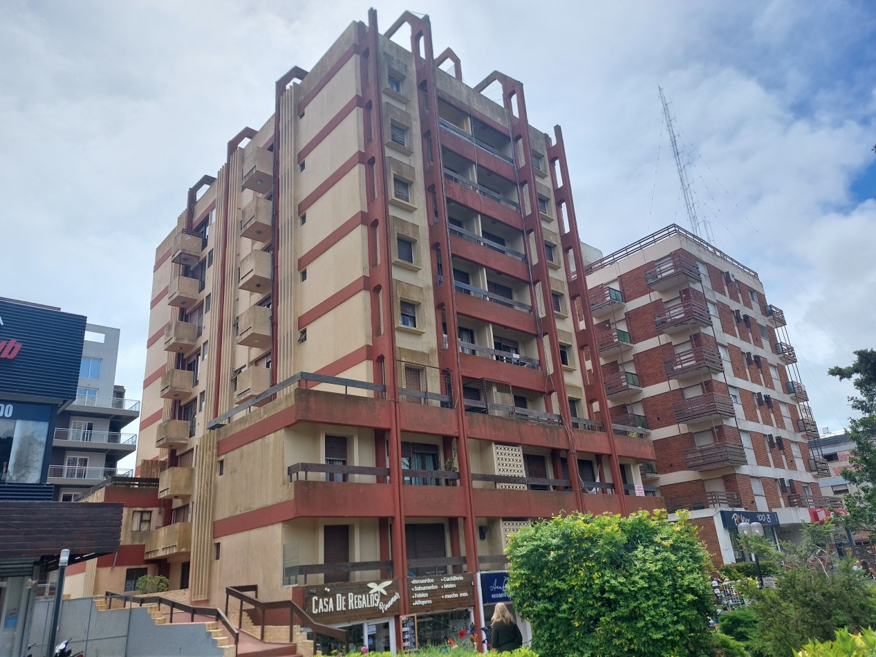 Oportunidad  3 amb. centrico  Balcon sobre la Av. Bunge -